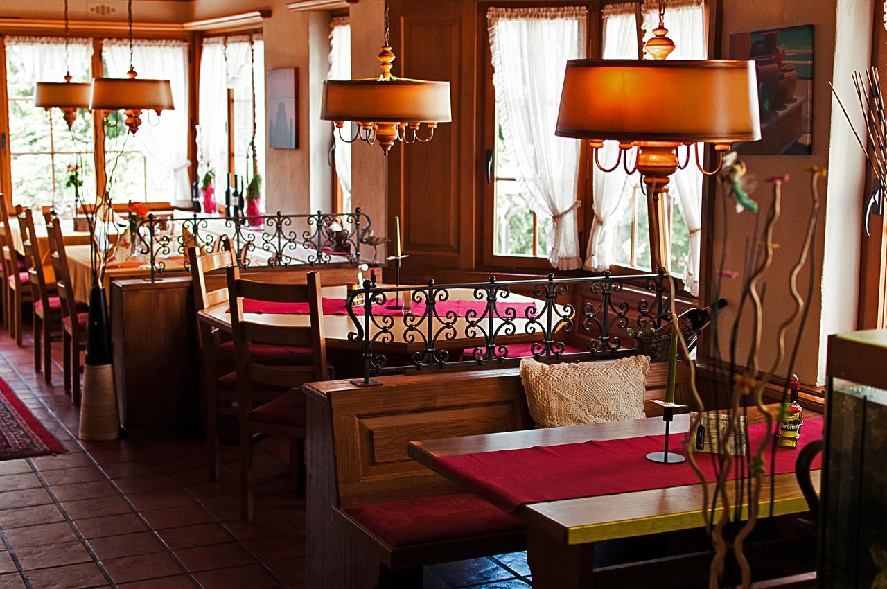 Hotel Restaurant Loewen Sirnach Extérieur photo